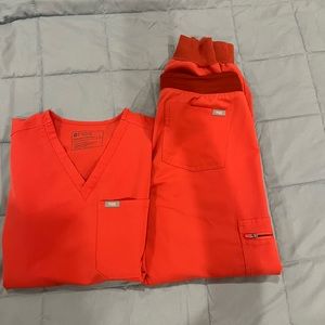 Figs scrub set- Clay